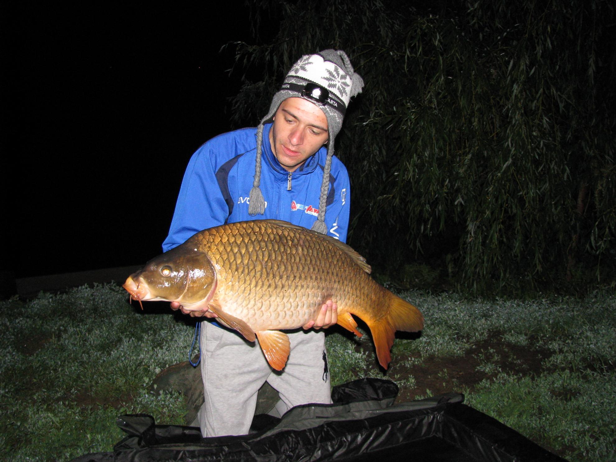 Poze 19-21.05.2012 Tancabesti Avicola 2 - img0144.JPG